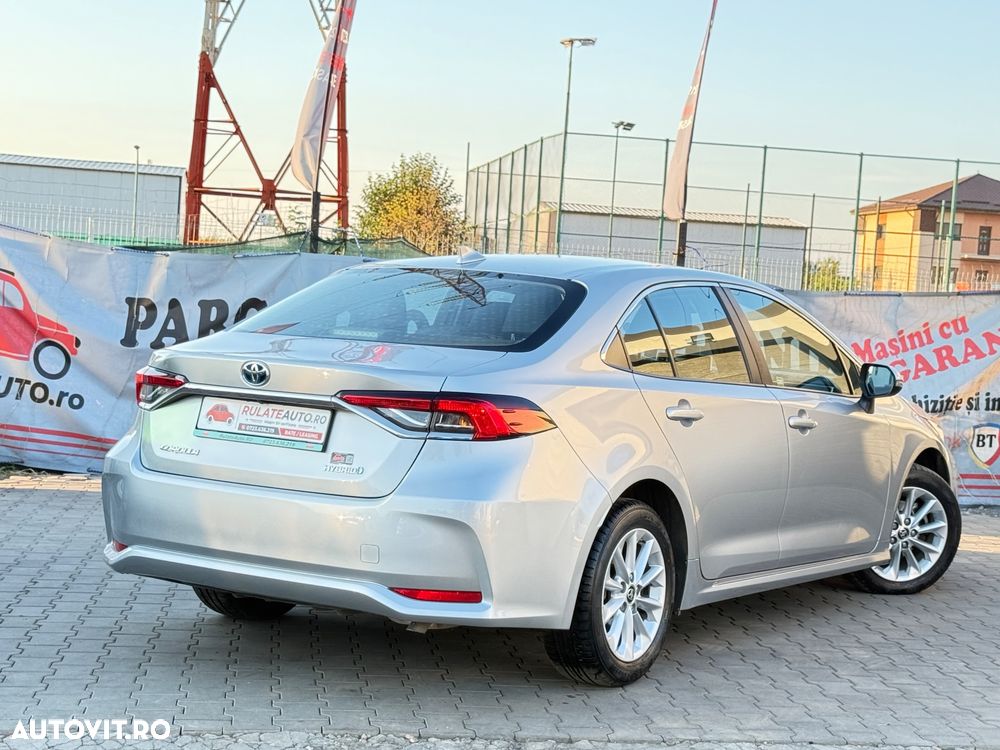 Toyota Corolla 1.8 HSD Dynamic - 5
