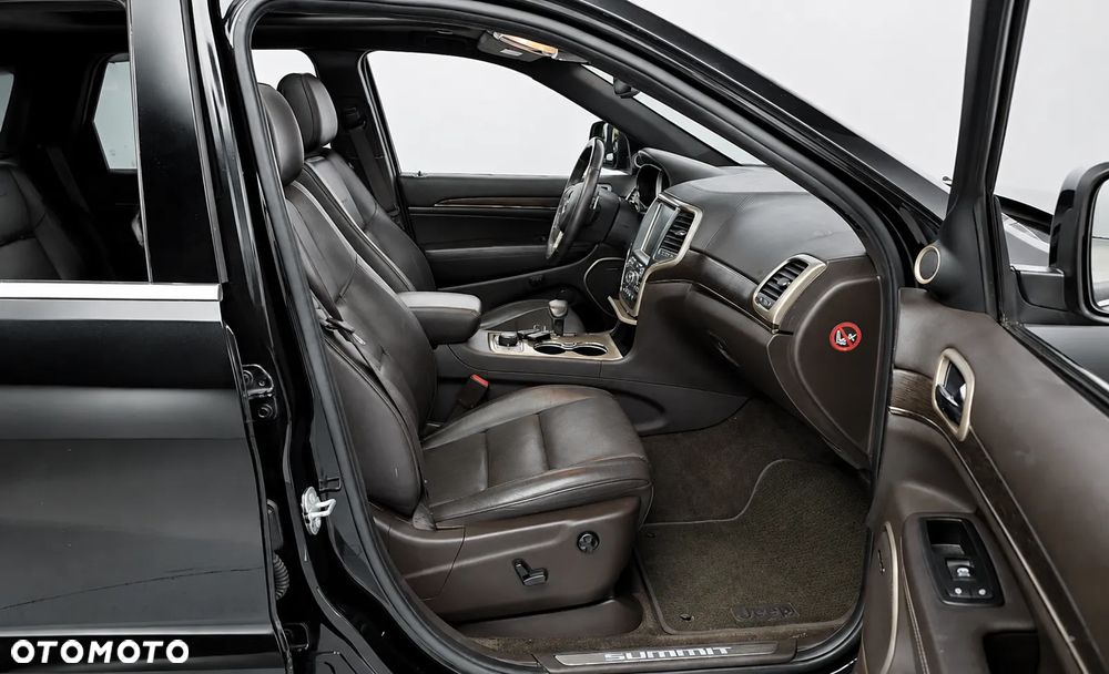 Jeep Grand Cherokee - 9