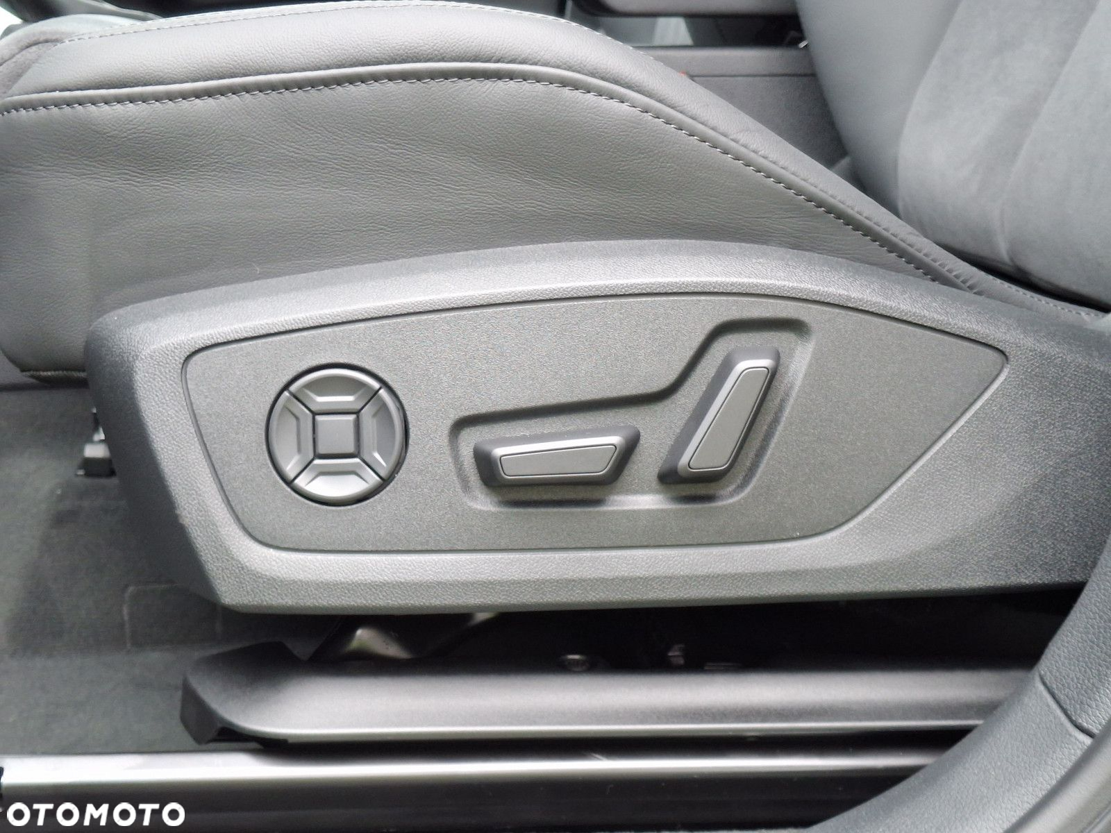 Audi Q3 - 22