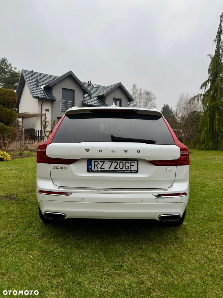 Volvo XC 60 - 8