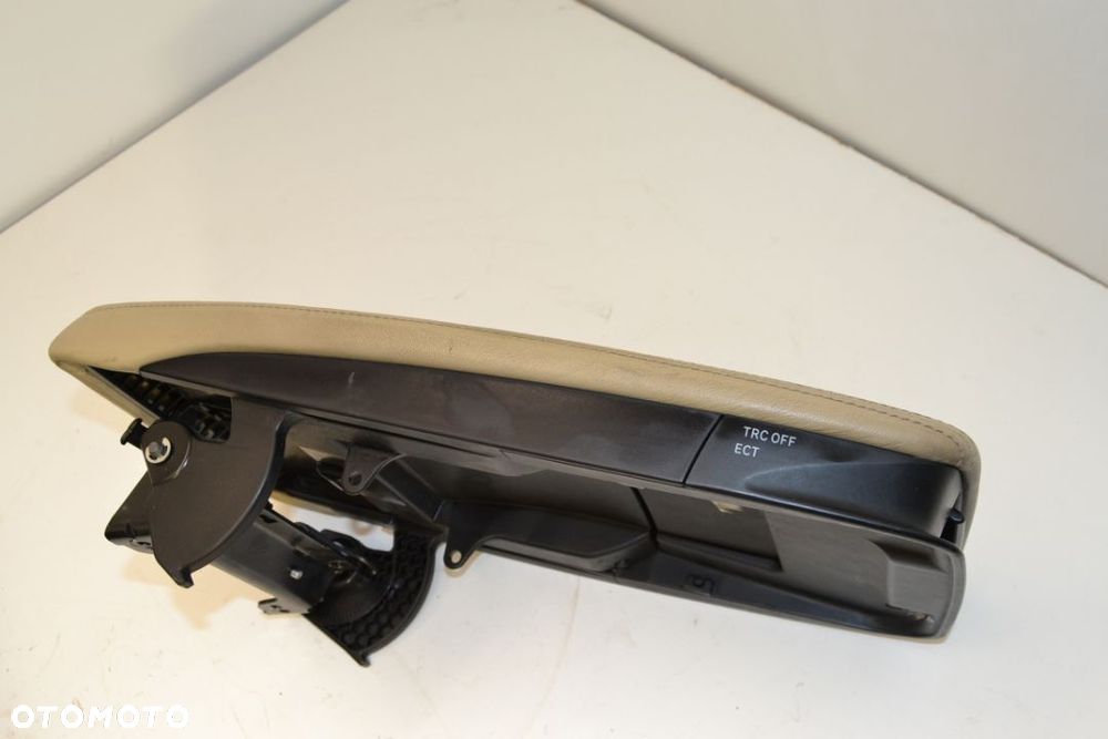 Podłokietnik tunel środkowy Lexus GS mk3 300 430 450h - 4