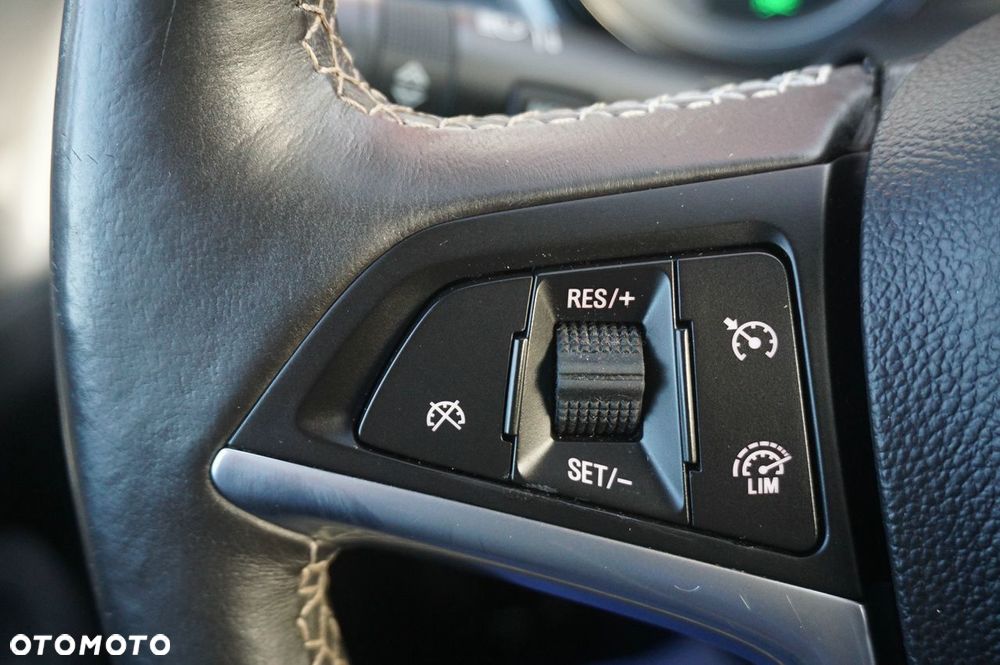 Opel Mokka 1.4 T Enjoy S&S 4x4 - 12