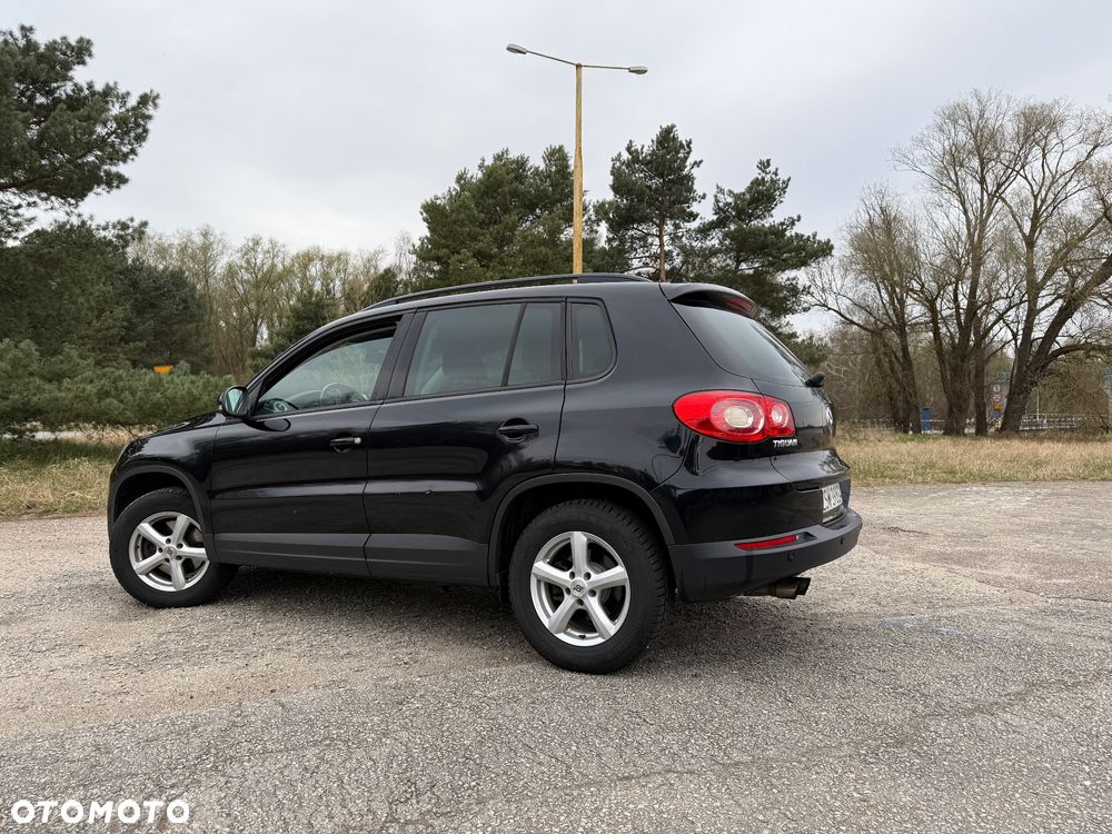 Volkswagen Tiguan 1.4 TSI BlueMotion Technology Exclusive - 3