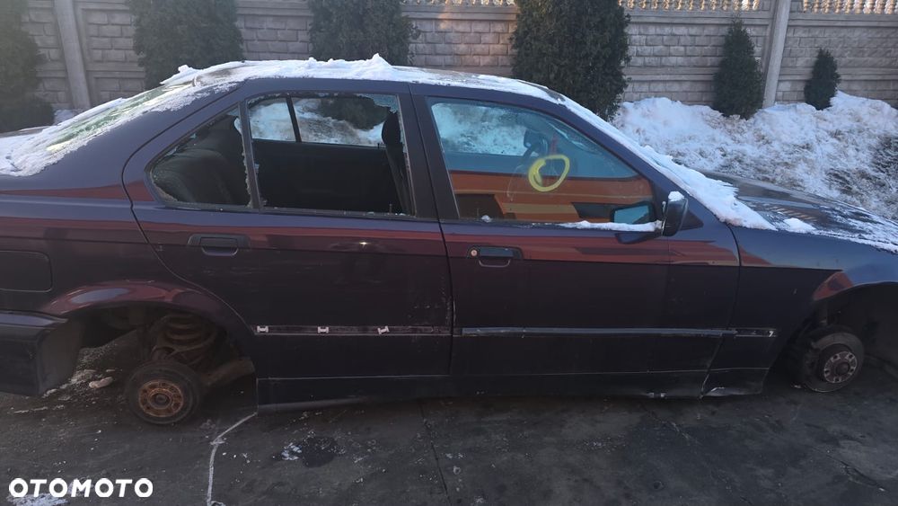 BMW E36 SEDAN 90-99 316 I -  OSŁONA PRZECIWSŁONECZNA PRAWA LEWA - 34