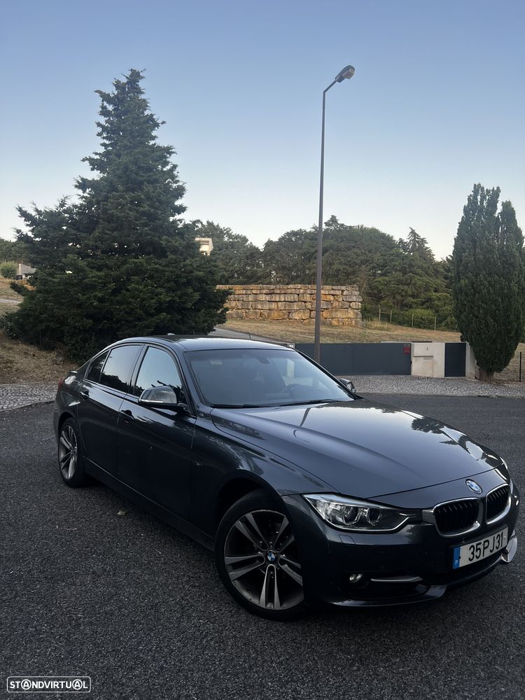 BMW 318 d Line Sport — fotografia 10