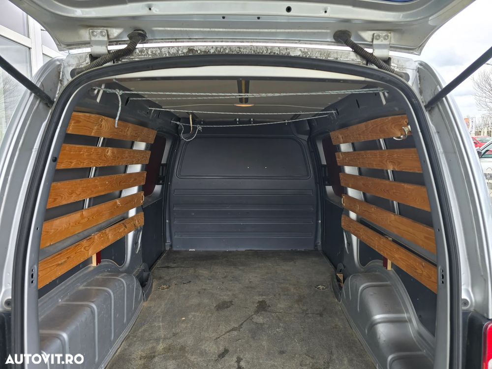 Volkswagen Caddy - 14