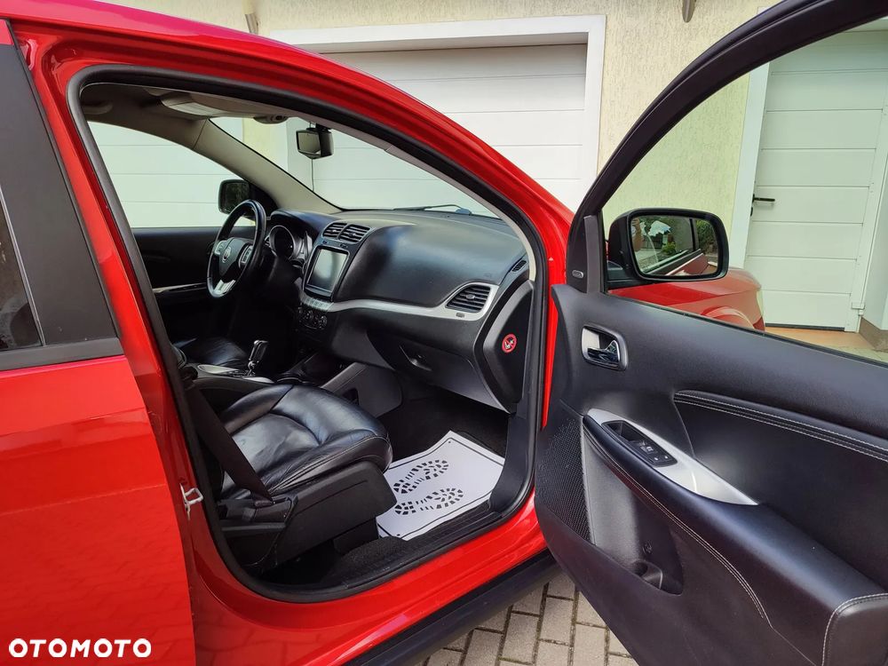 Fiat Freemont 2.0 Multijet Lounge AWD - 38