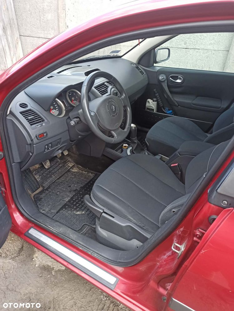Renault Megane 1.6 Luxe Dynamique - 4