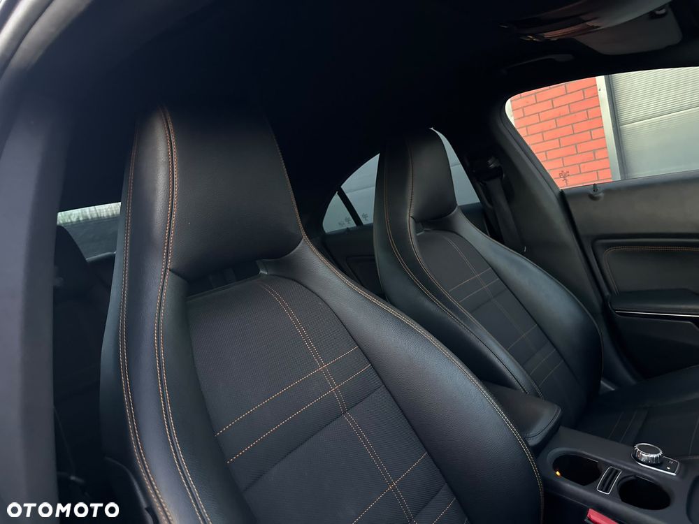 Mercedes-Benz CLA 180 d - 10