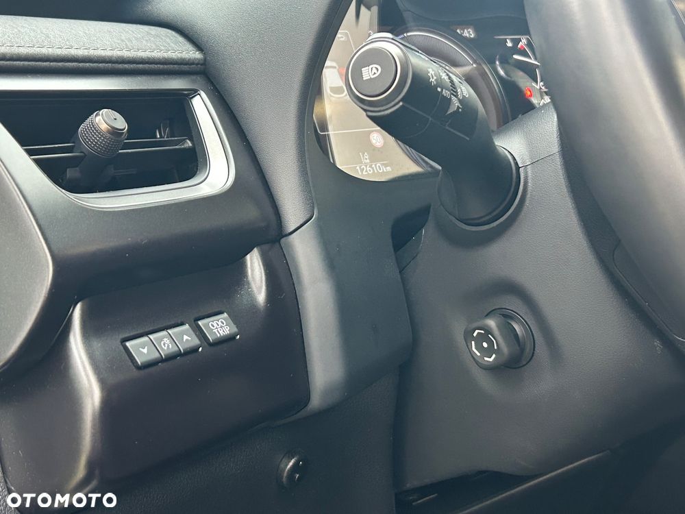 Lexus UX 250h F Sport 2WD - 24