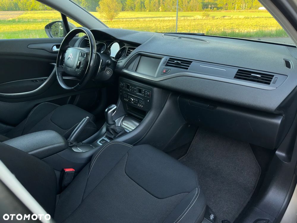 Citroën C5 e-HDi 115 EGS6 FAP Business Class - 12
