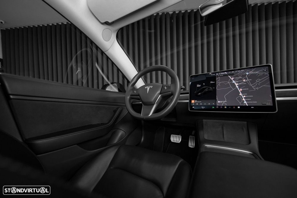 Tesla Model 3 Performance Dual Motor AWD - 11