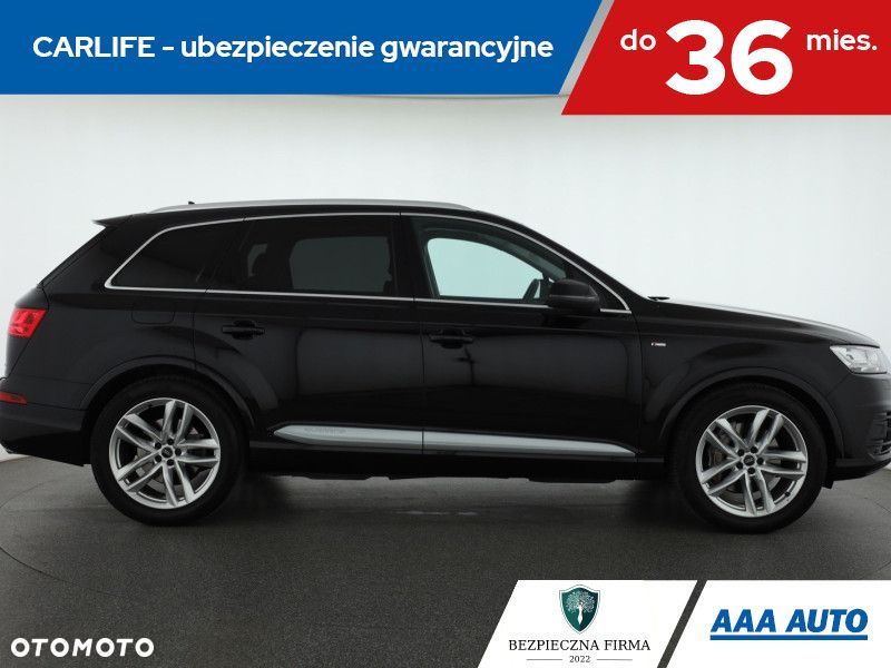Audi Q7 - 7