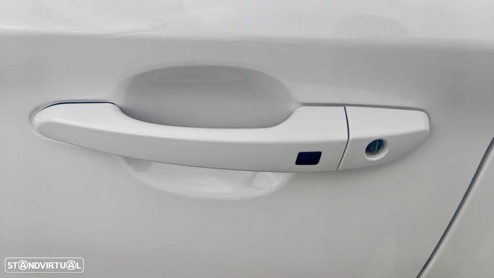 Hyundai Kauai 39 kWh Premium - 17