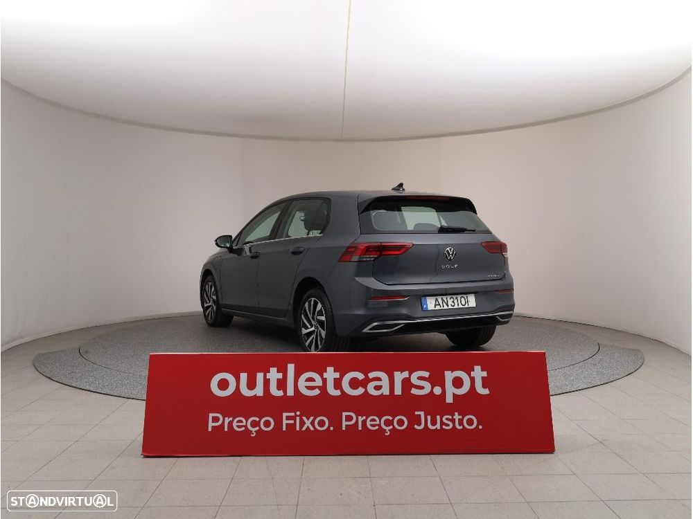 VW Golf 1.4 TSI e-Hybrid DSG - 11