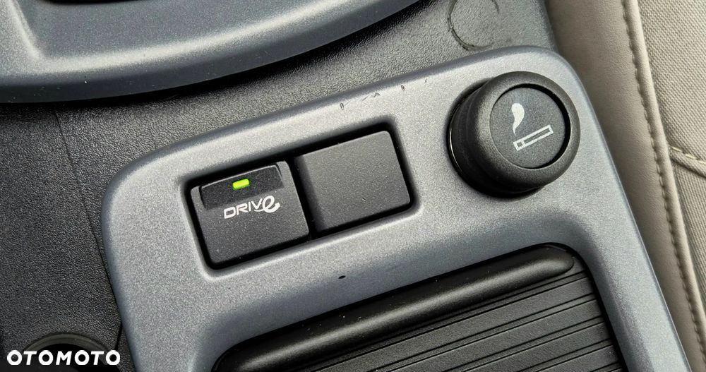 Volvo V50 1.6D Momentum - 23