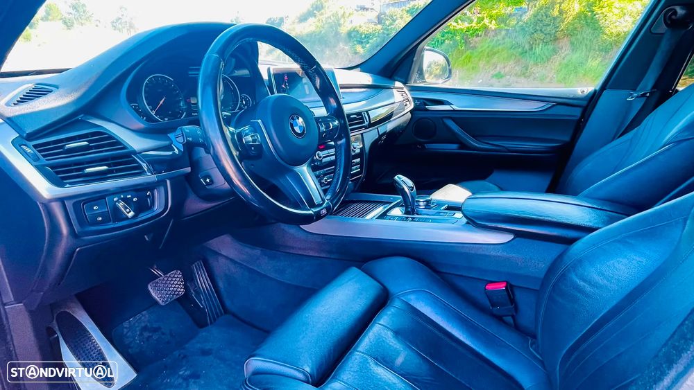 BMW X5 25 d sDrive Comfort 7L - 12
