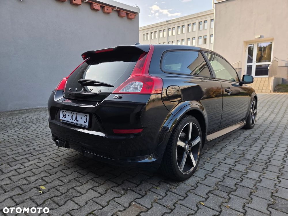 Volvo C30 D2 DRIVe R-Design - 11