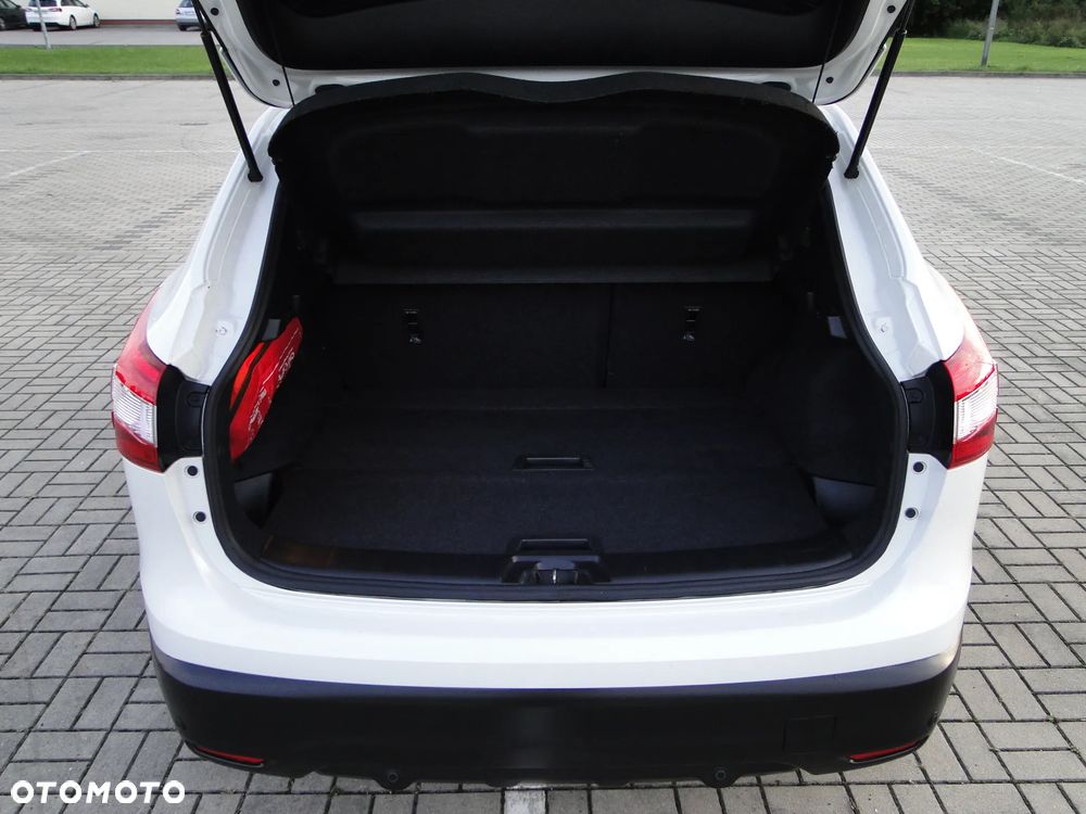 Nissan Qashqai - 14