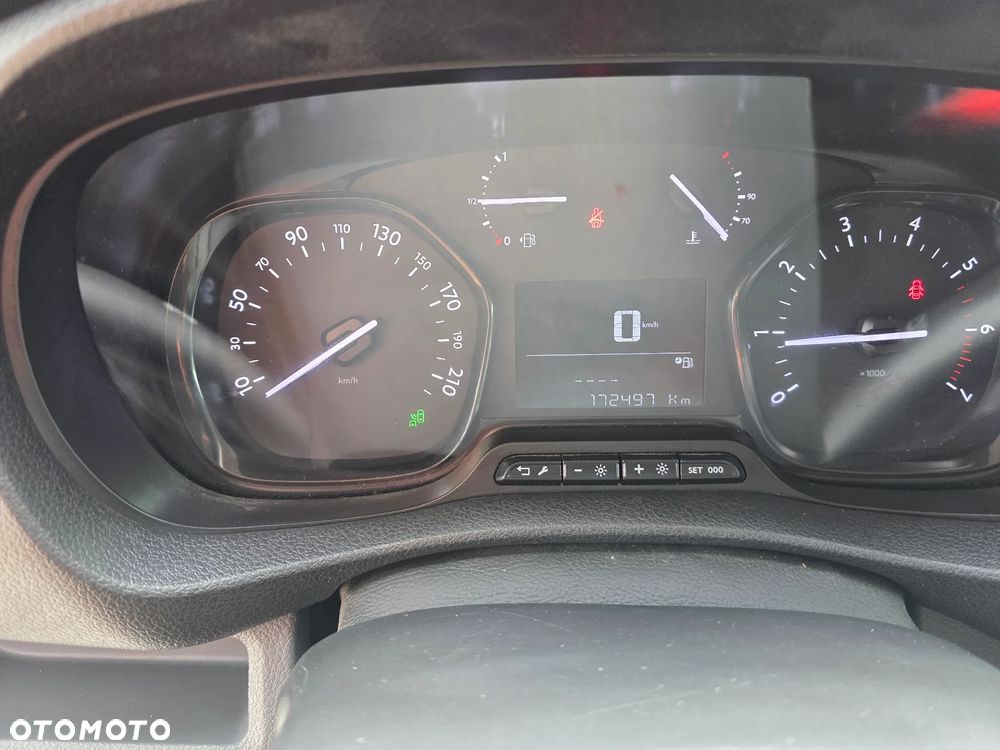 Toyota ProAce Kombi D-4D Medium 2,7t - 17