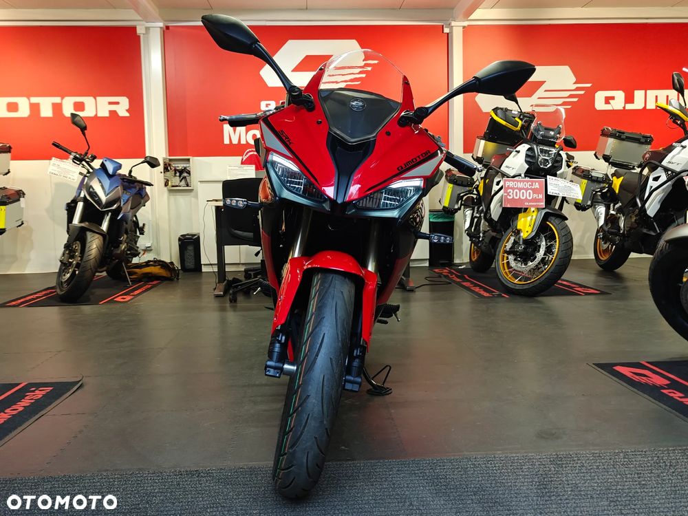 QJMOTOR SRK 125R - 3