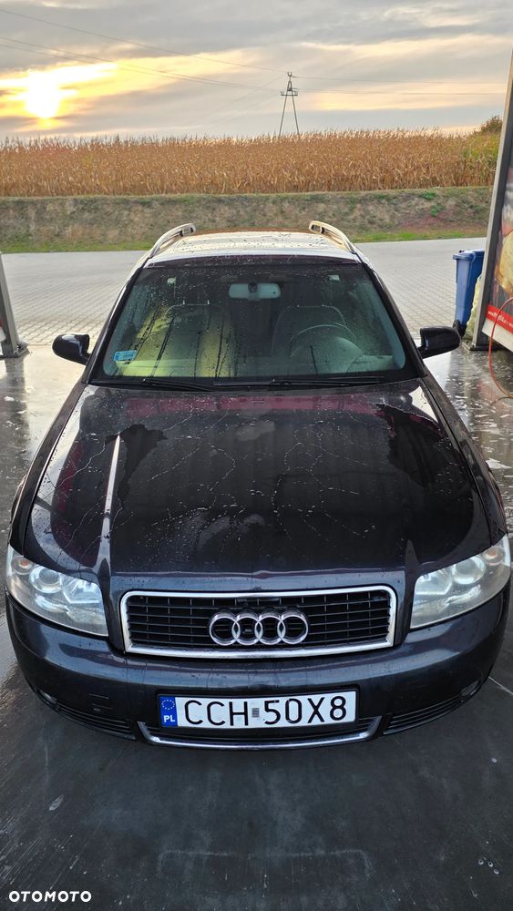 Audi A4 Avant 2004 photo 4