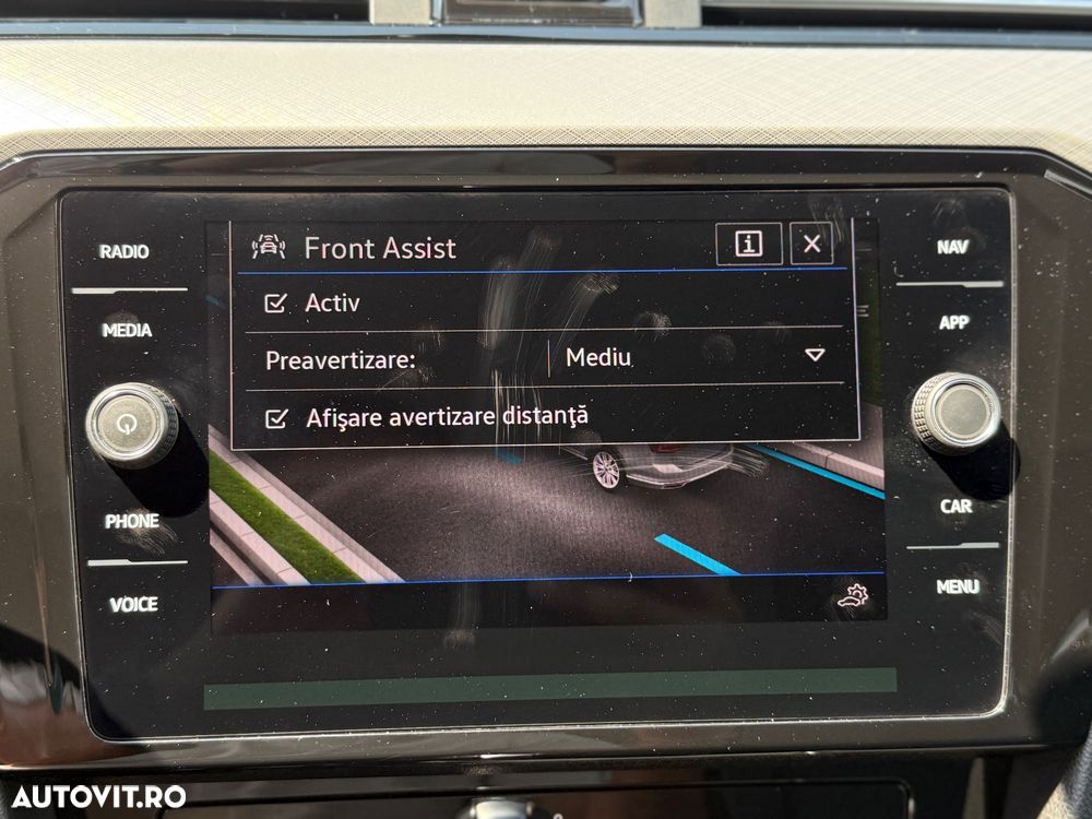 Volkswagen Passat 2.0 TDI DSG Highline - 22