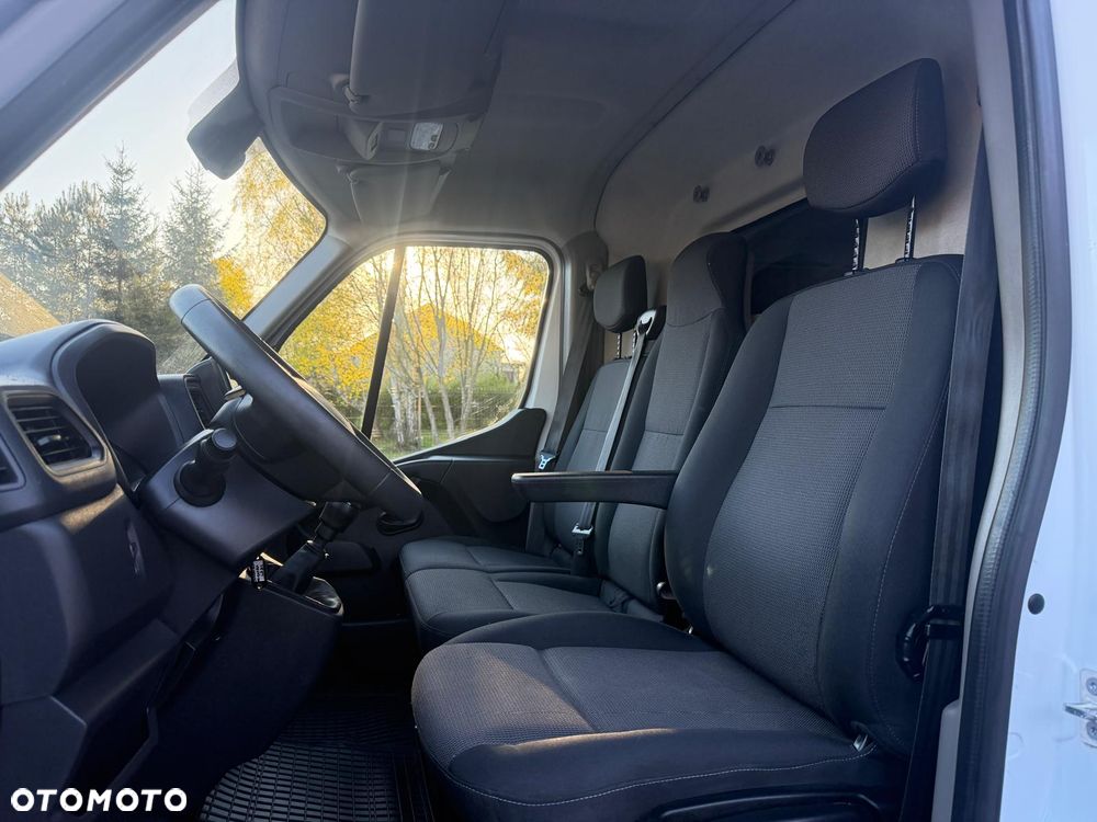 Renault Master / L3H2 / Najbogatsza wersja / 92000 KM / BEZWYPADKOWY / L3 H2 / FV23% - 13