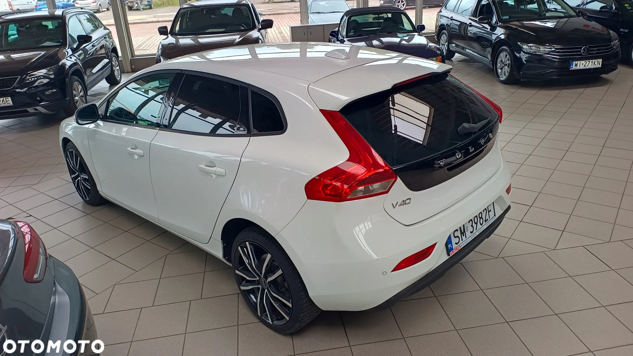 Volvo V40 D2 Drive-E Kinetic - 4