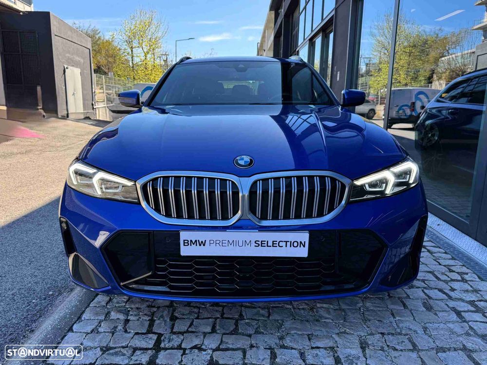 BMW 320 d Pack Desportivo M Auto - 2