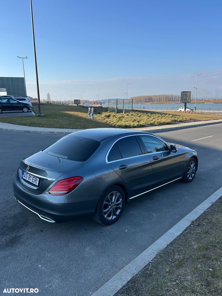 Mercedes-Benz C 180 d T-Modell - 11