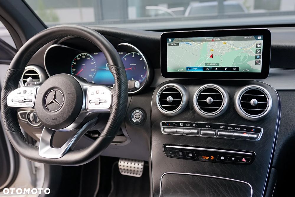 Mercedes-Benz GLC 200 d 4Matic 9G-TRONIC AMG Line Plus - 10