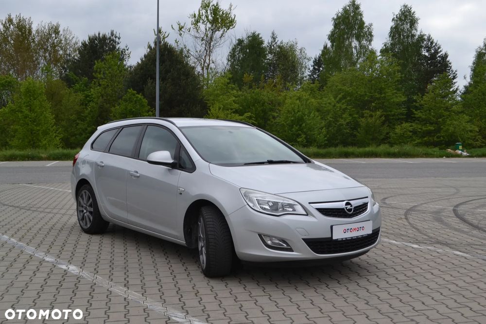 Opel Astra - 9