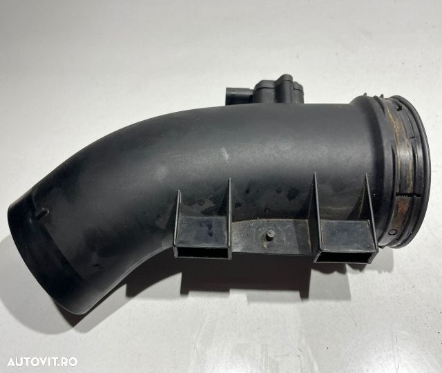 Furtun / tub admisie aer 3.0 i 1054695S0 BMW Seria 5 F07/F10/F11 [fac - 1