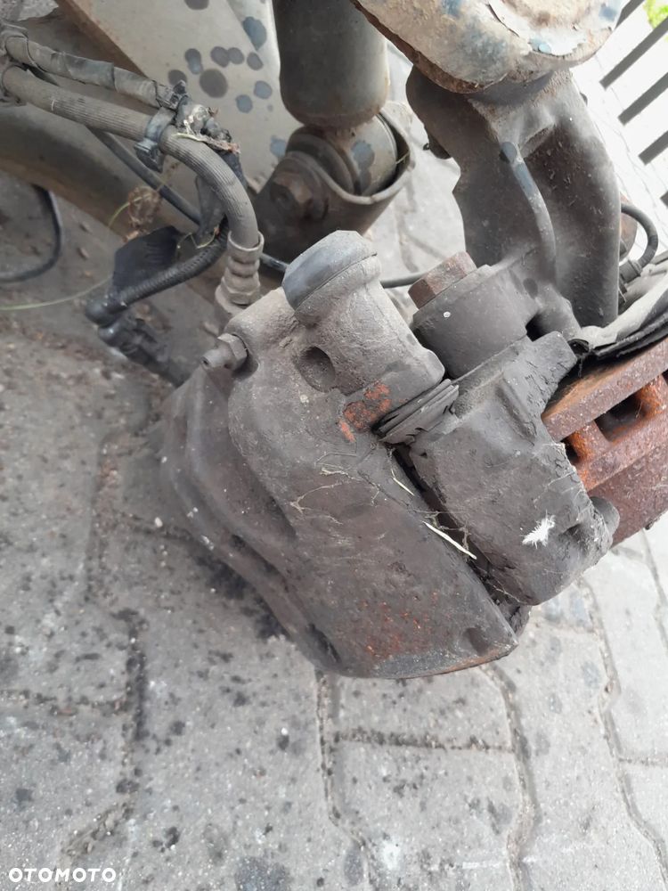 Zawieszenie przód Iveco Daily 15r - 9