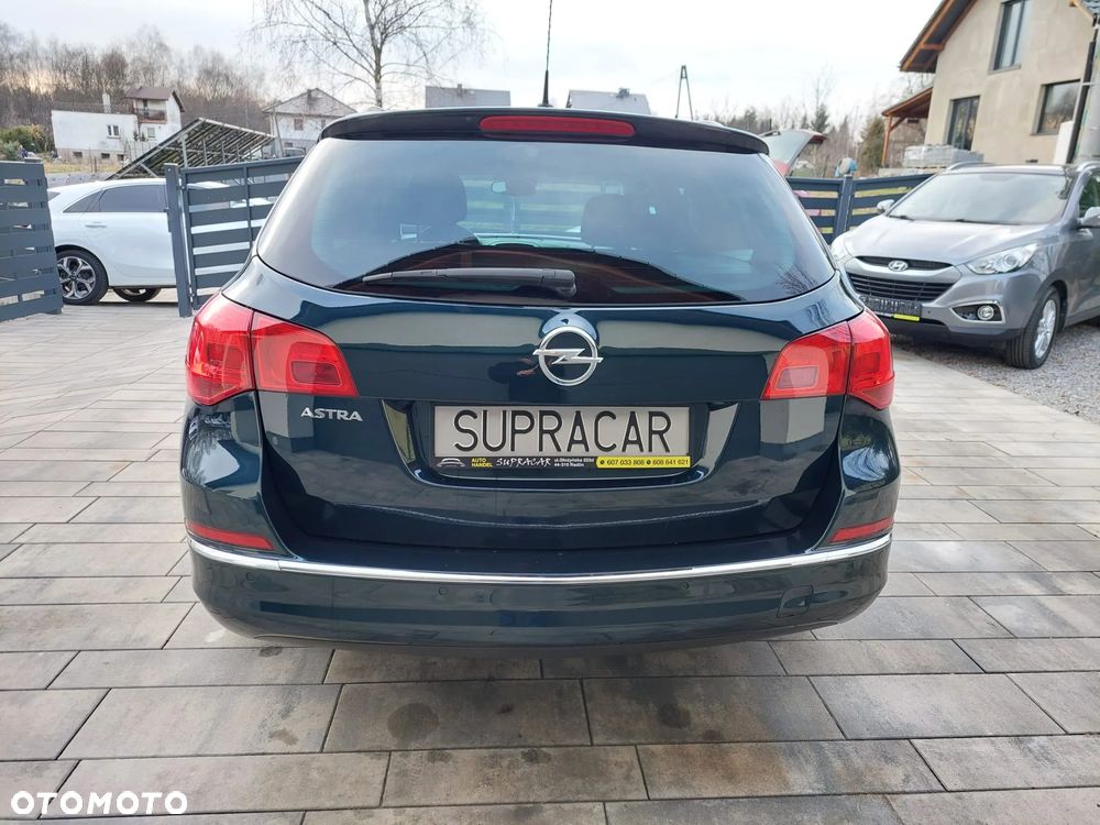 Opel Astra 1.4 Turbo Exklusiv - 13