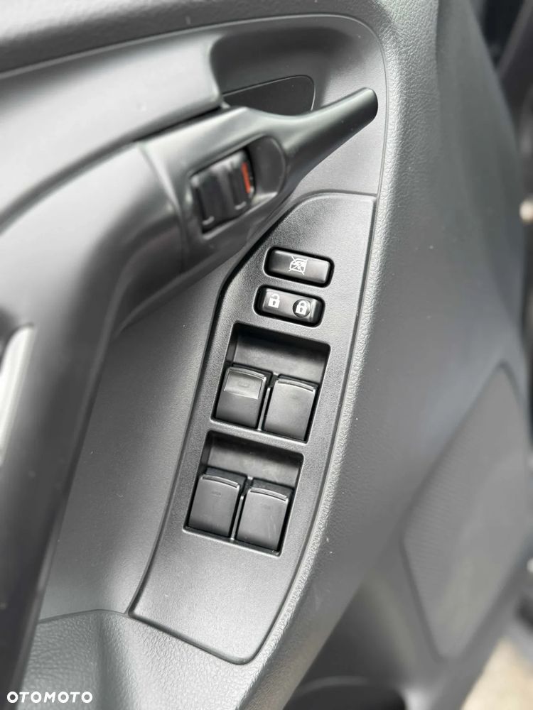 Toyota Verso 1.8 Premium 7os - 10