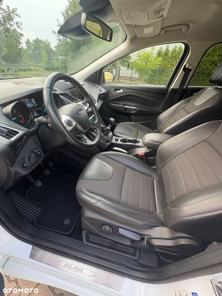 Ford Kuga 2.0 TDCi 4WD Titanium - 26