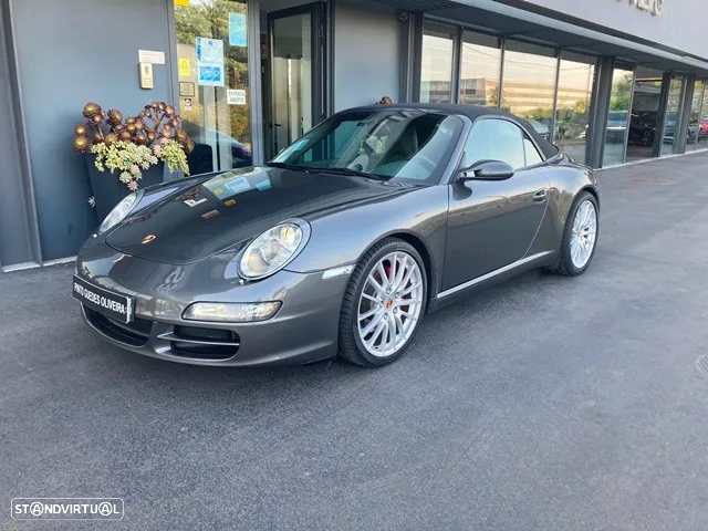 Porsche 911 (997) Carrera 4 S - 36