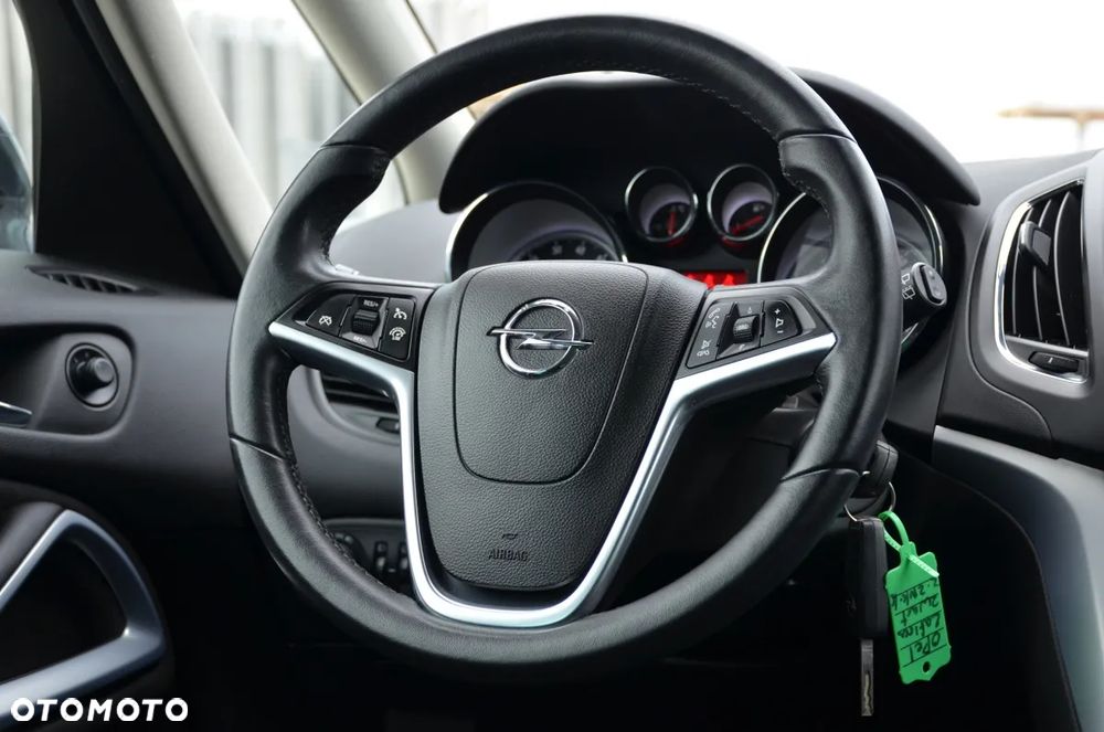 Opel Zafira ver-1-4-t-elite - 29