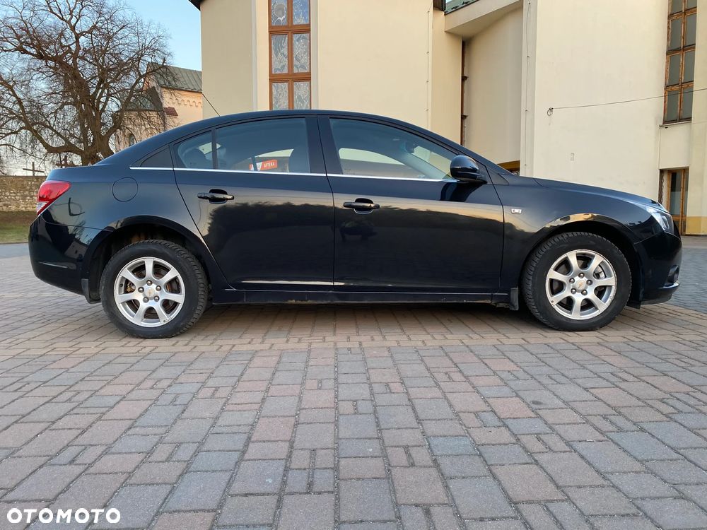 Chevrolet Cruze 2.0 VDCi LS - 4