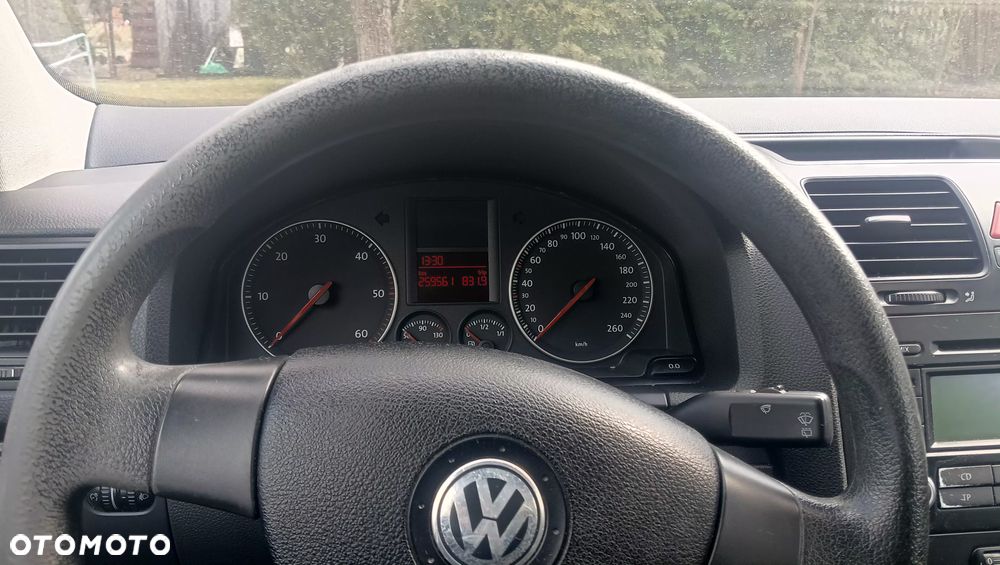 Volkswagen Golf 1.9 TDI Comfortline - 8