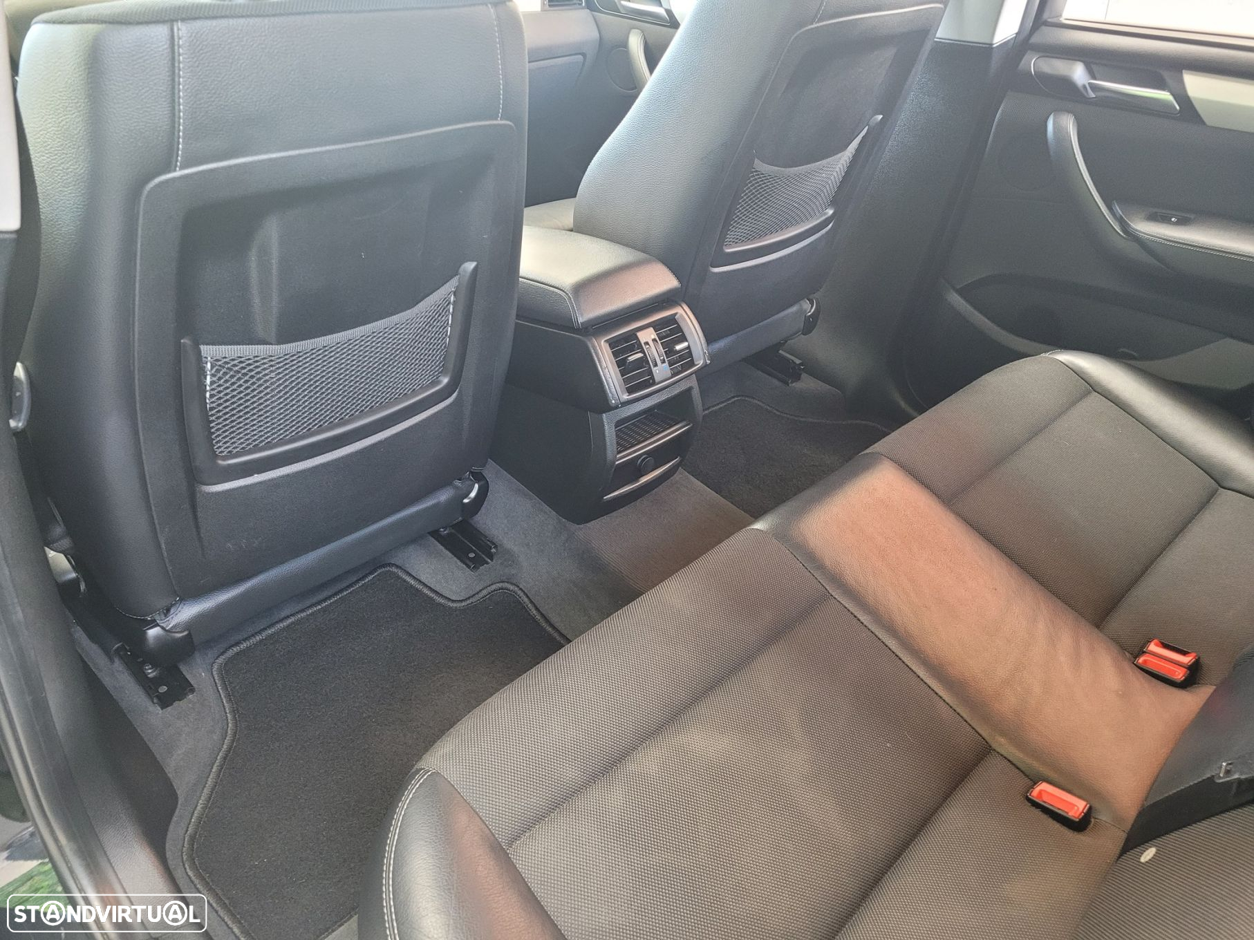 BMW X3 18 d sDrive - 11