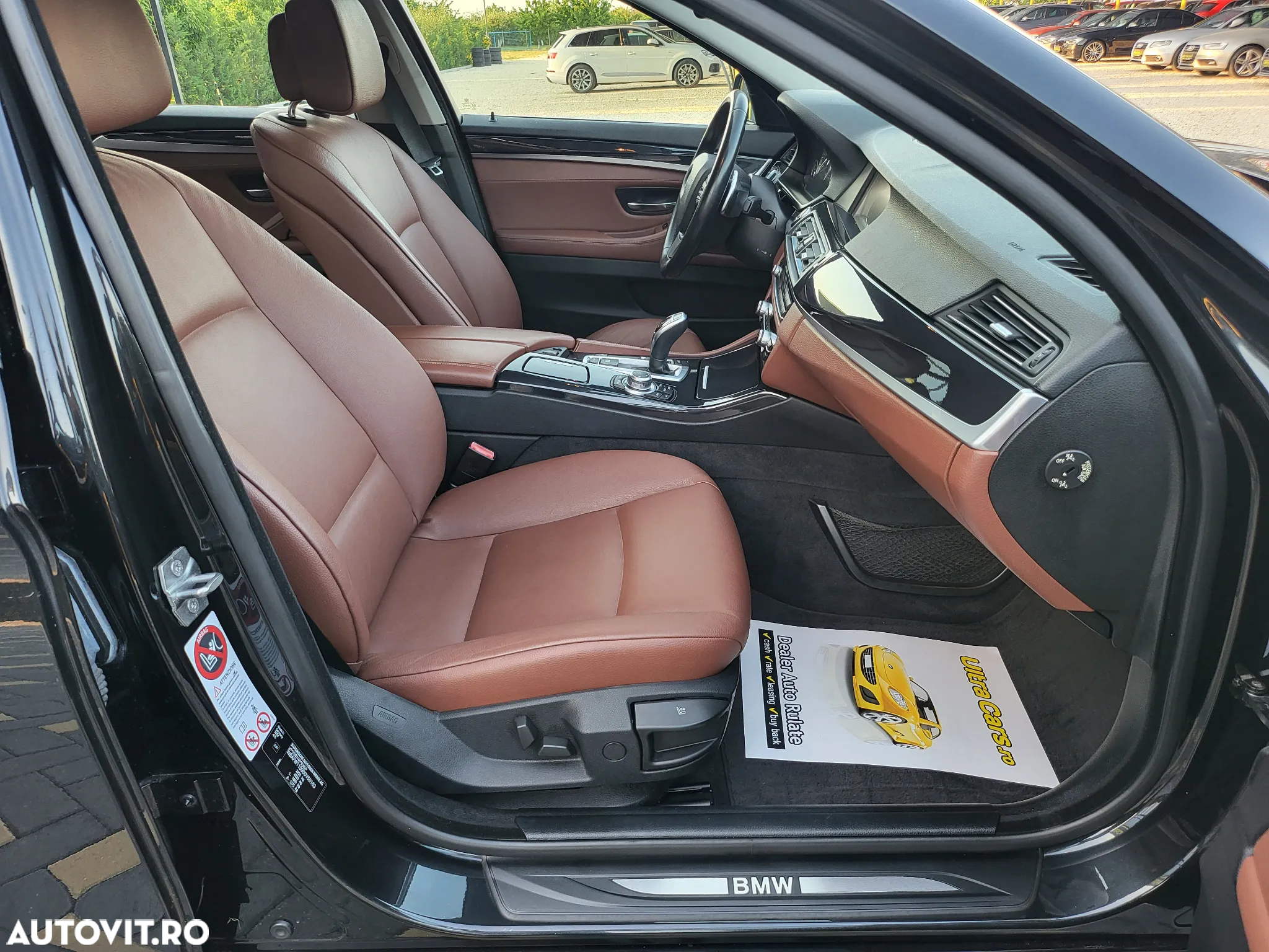 BMW Seria 5 520d Aut. - 11