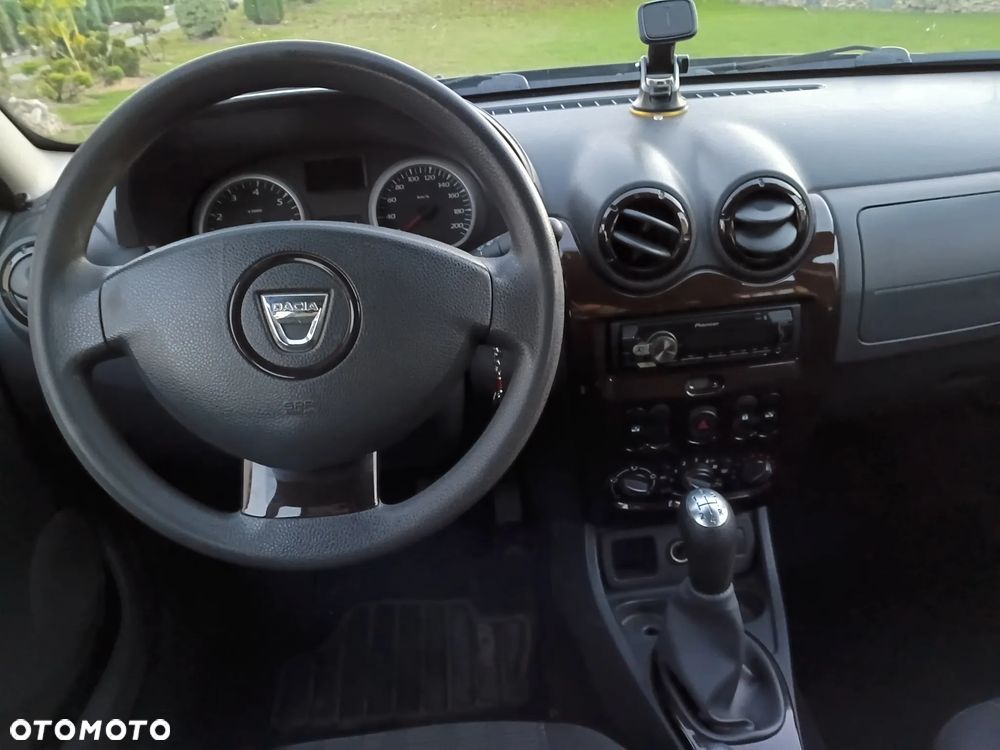 Dacia Duster 1.6 SL Garmin - 6