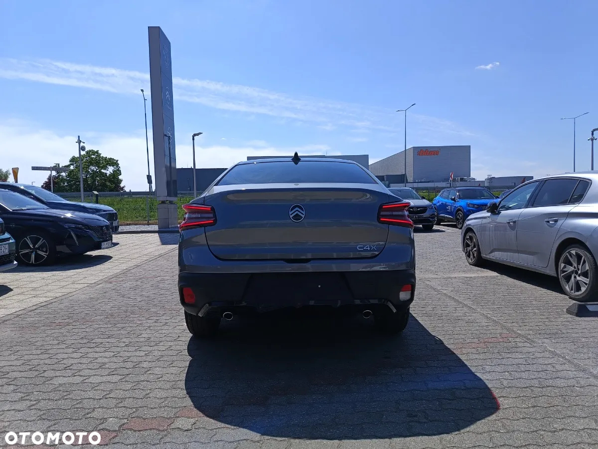 Citroën C4 1.2 mHEV Max eDCT6 - 6