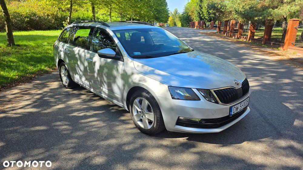 Skoda Octavia 2.0 TDI Style DSG - 4