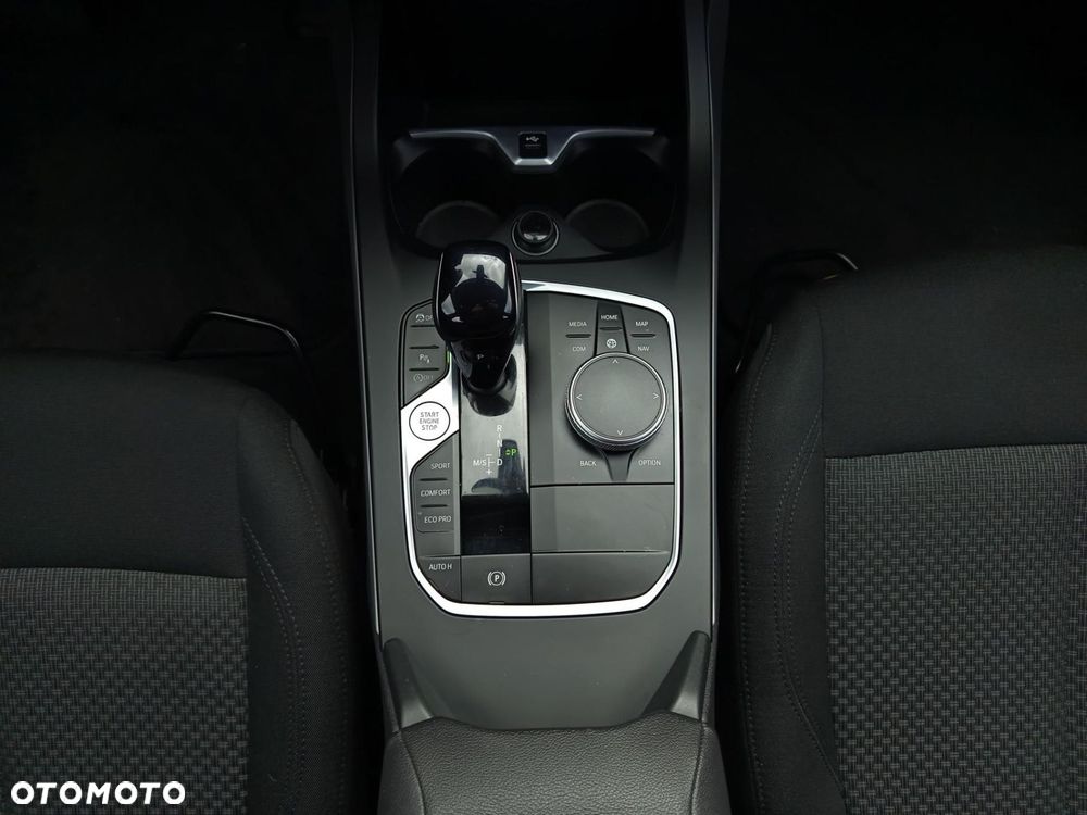 BMW Seria 1 - 20