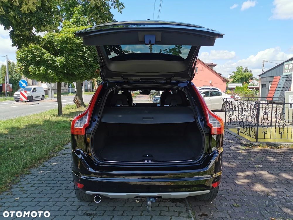 Volvo XC 60 D3 Momentum - 25