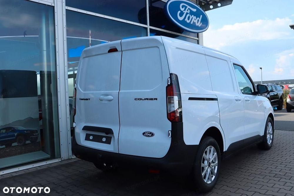 Ford Transit Courier L1H1 Limited 1.5 100KM - 8